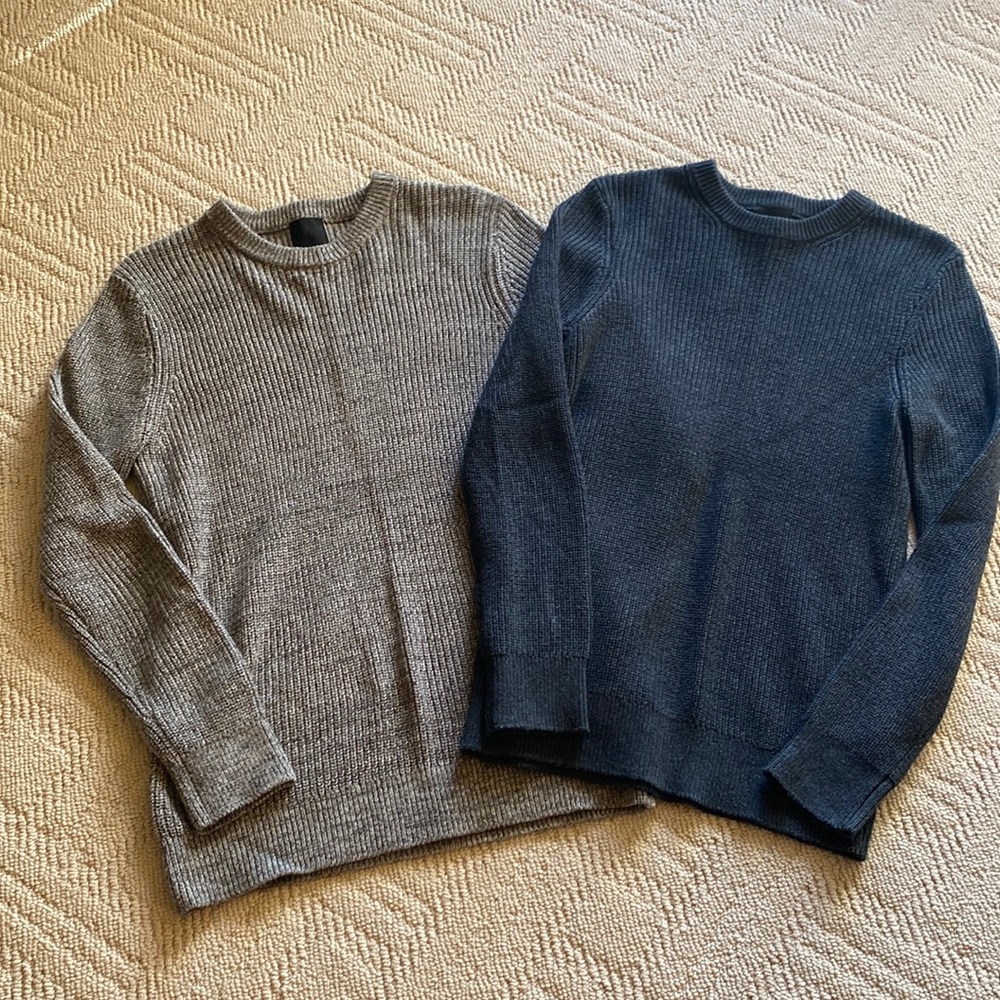 H&M crew neck sweater set